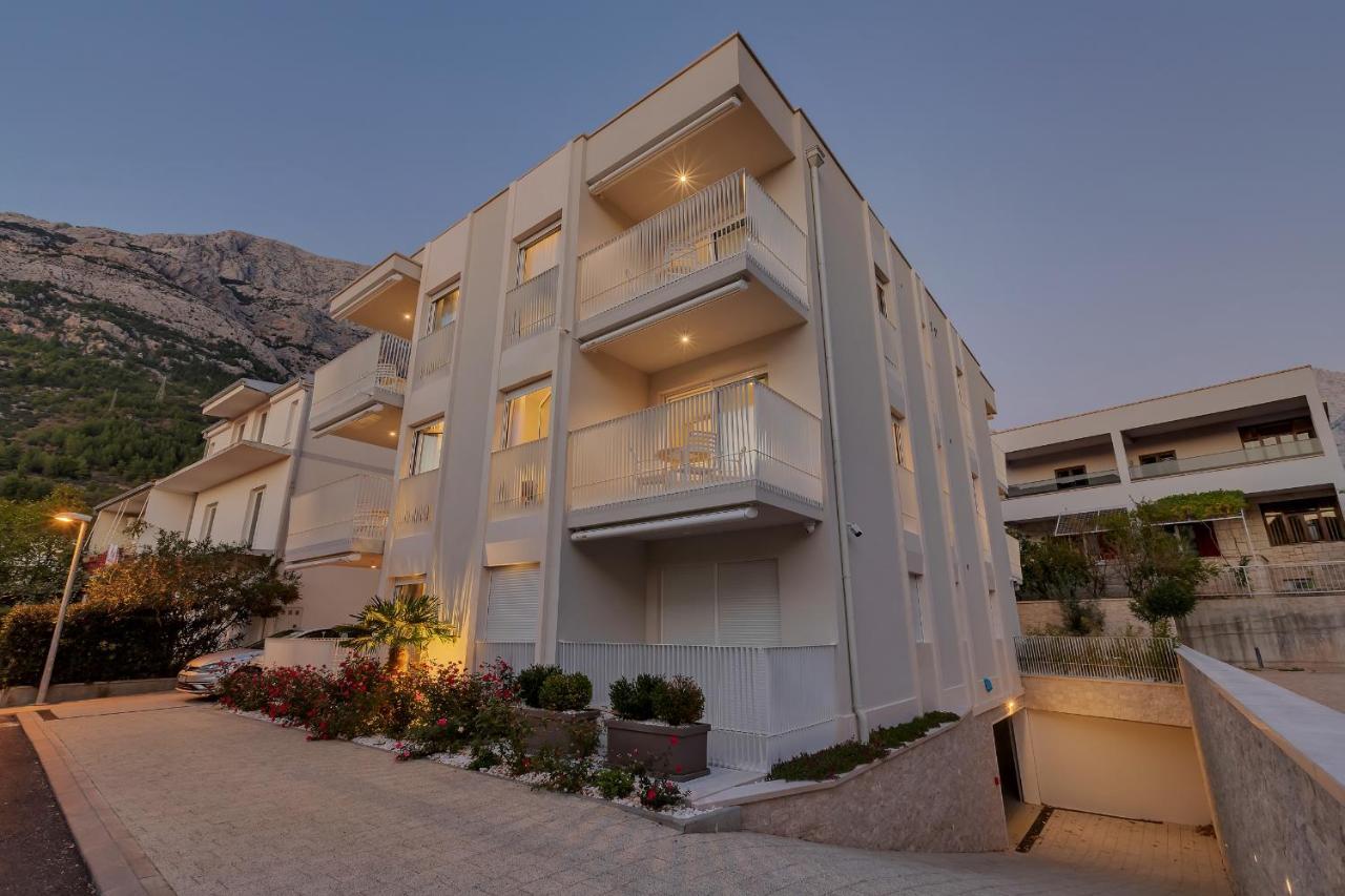 Villa Anchor Baška Voda エクステリア 写真